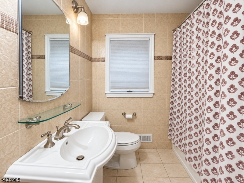 511 Gallows Hill Road Cranford NJ 07016
