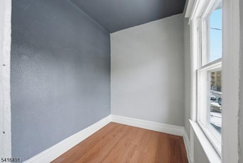 502 Stuyvesant Unit 2 Irvington NJ 07111
