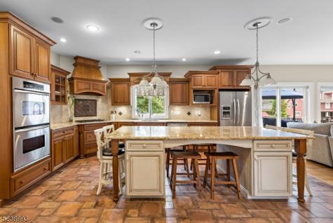 27 Ringwood Lane West Milford NJ 07421