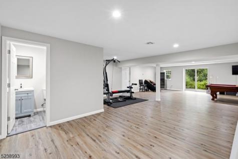 27 Ringwood Lane West Milford NJ 07421