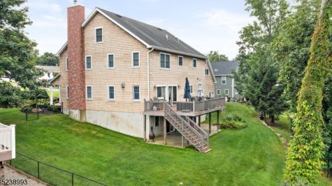 27 Ringwood Lane West Milford NJ 07421
