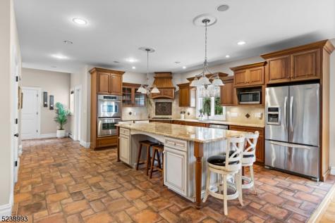 27 Ringwood Lane West Milford NJ 07421