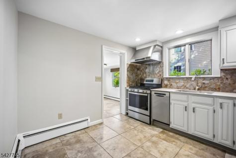 32 Center Street Bernardsville NJ 07924