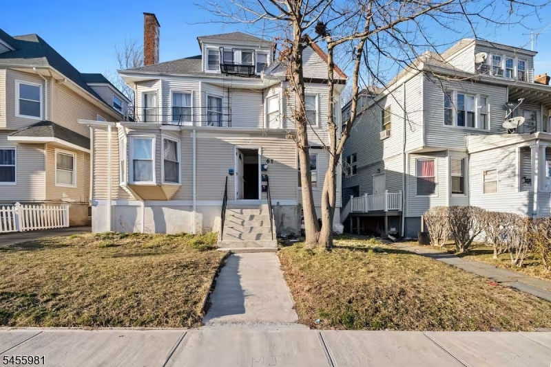 61 Washington Terrace East Orange NJ 07017