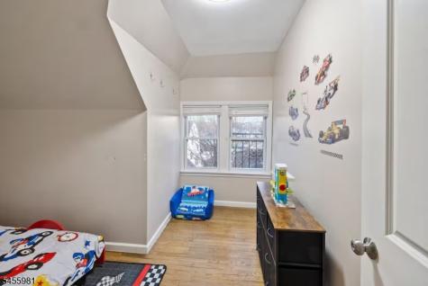 61 Washington Terrace East Orange NJ 07017