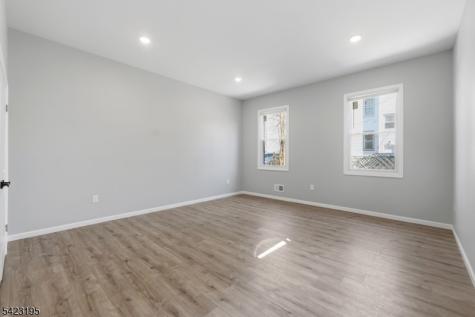 327 S Orange Avenue Newark NJ 07103