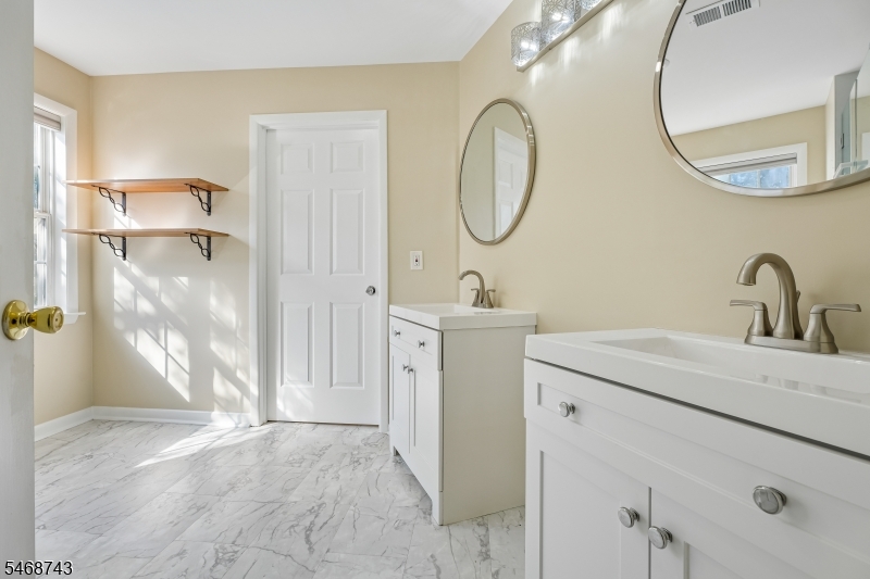 1602 Northcrest Terrace Hanover NJ 07981