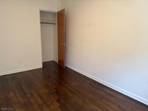 16 Roosevelt Place Montclair NJ 07042