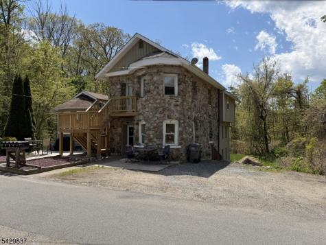 6 Southard Road Mount Arlington NJ 07856