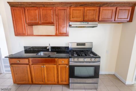 287 N 10th Street Newark NJ 07107