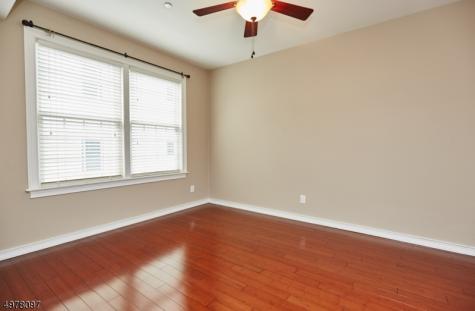 10 Elmer St, Unit H Madison NJ 07940