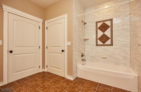 10 Elmer St, Unit H Madison NJ 07940