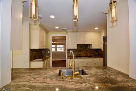 1455 Woodacres Drive Mountainside NJ 07092