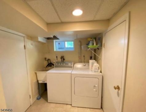 40 Amherst Place Livingston NJ 07039