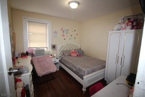 10 Rose Terrace West Orange NJ 07052