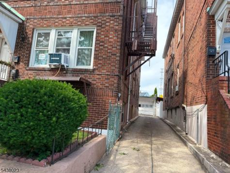 584 Gregory Avenue Clifton NJ 07011