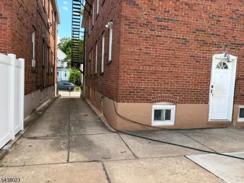584 Gregory Avenue Clifton NJ 07011
