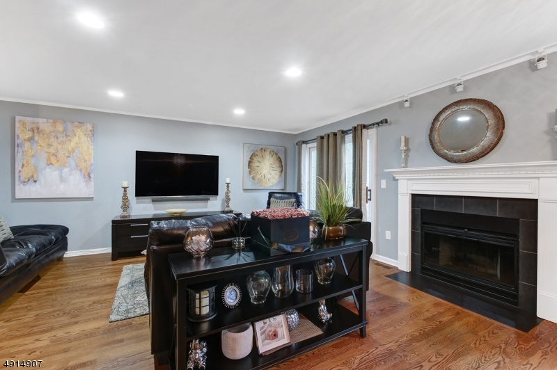 83 Leonardo Court West Orange NJ 07052