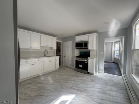 467 21ST Avenue Paterson NJ 07513