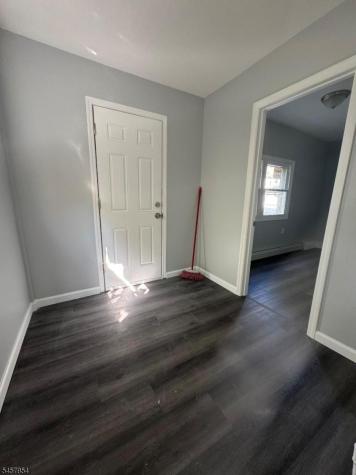 467 21ST Avenue Paterson NJ 07513