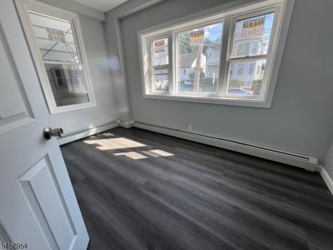 467 21ST Avenue Paterson NJ 07513