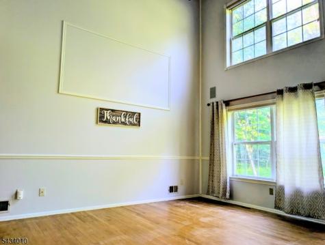 20 Cambridge Court Montgomery NJ 08540