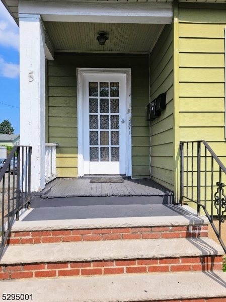 5 Byron Terrace Union NJ 07088