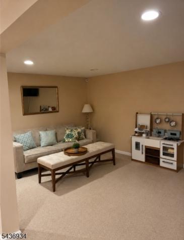 29 Chestnut Drive Wayne NJ 07470