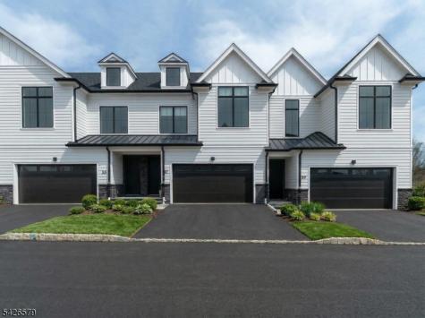 27 Feldman Court Paramus NJ 07652