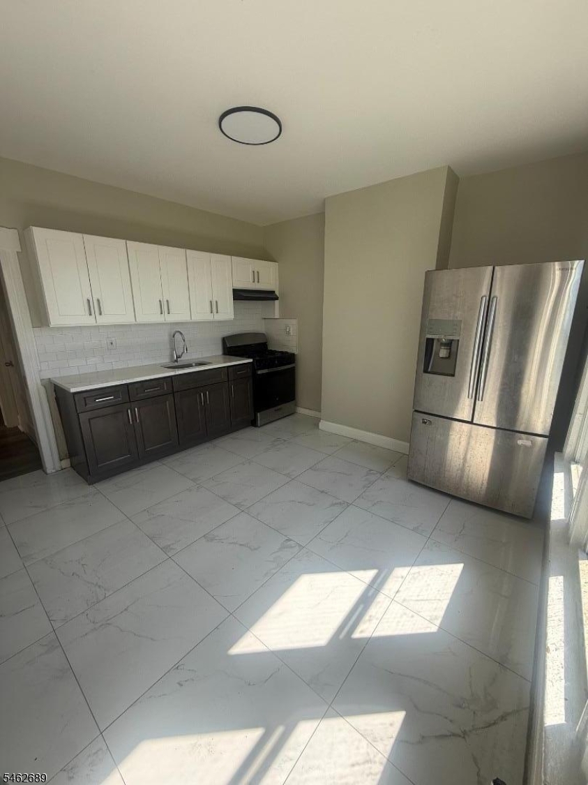 51 Hawkins Street Newark NJ 07105