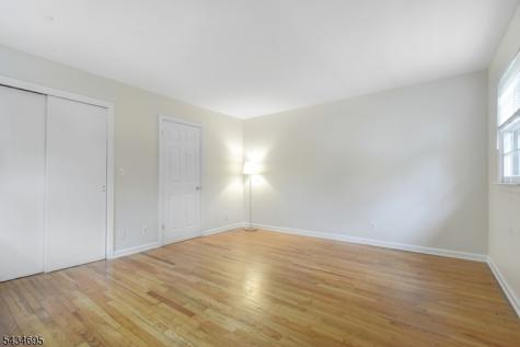 26 Rawley Place Millburn NJ 07041