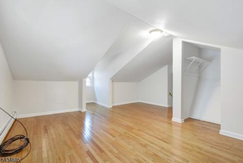 26 Rawley Place Millburn NJ 07041