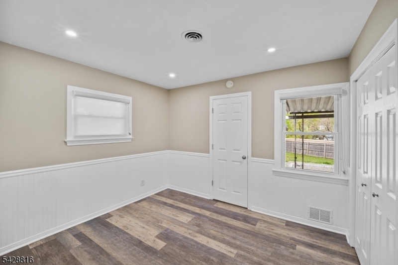 49 Louis Avenue Middlesex NJ 08846