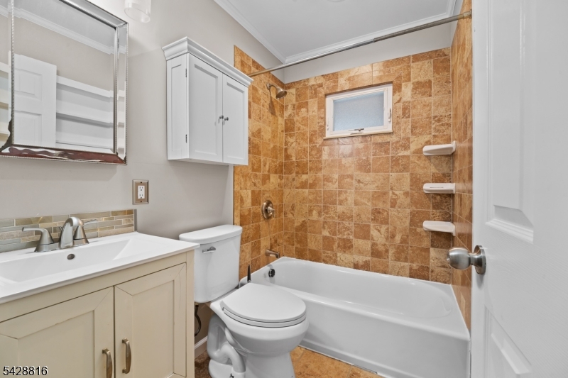 49 Louis Avenue Middlesex NJ 08846