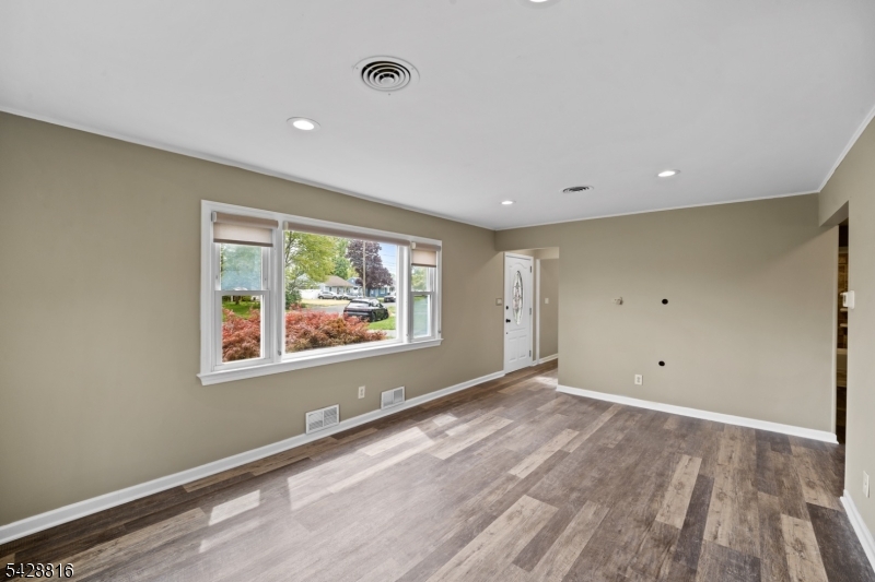 49 Louis Avenue Middlesex NJ 08846
