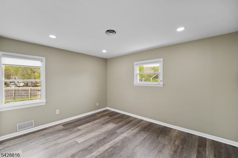 49 Louis Avenue Middlesex NJ 08846