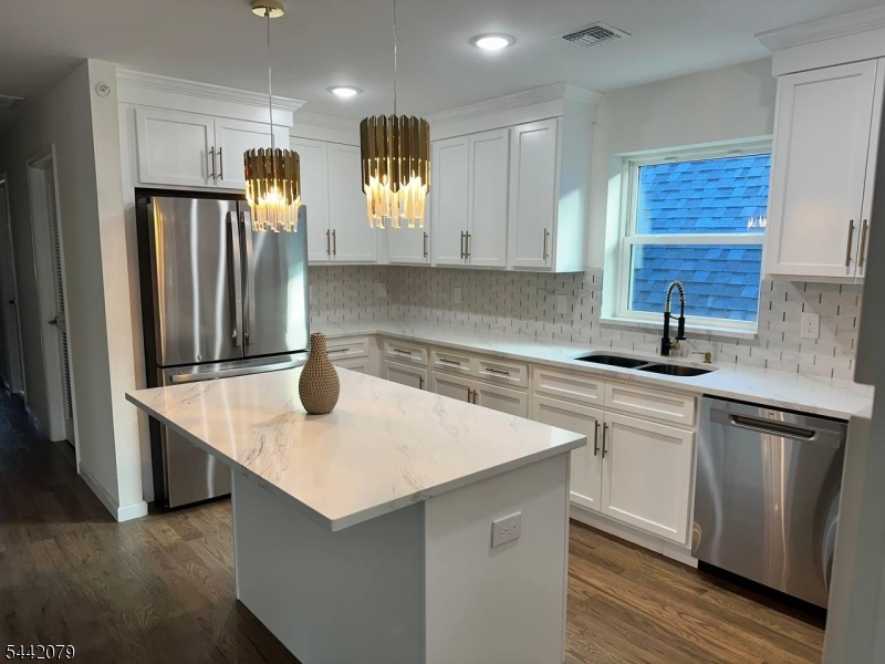 127 Jacques Street Elizabeth NJ 07201