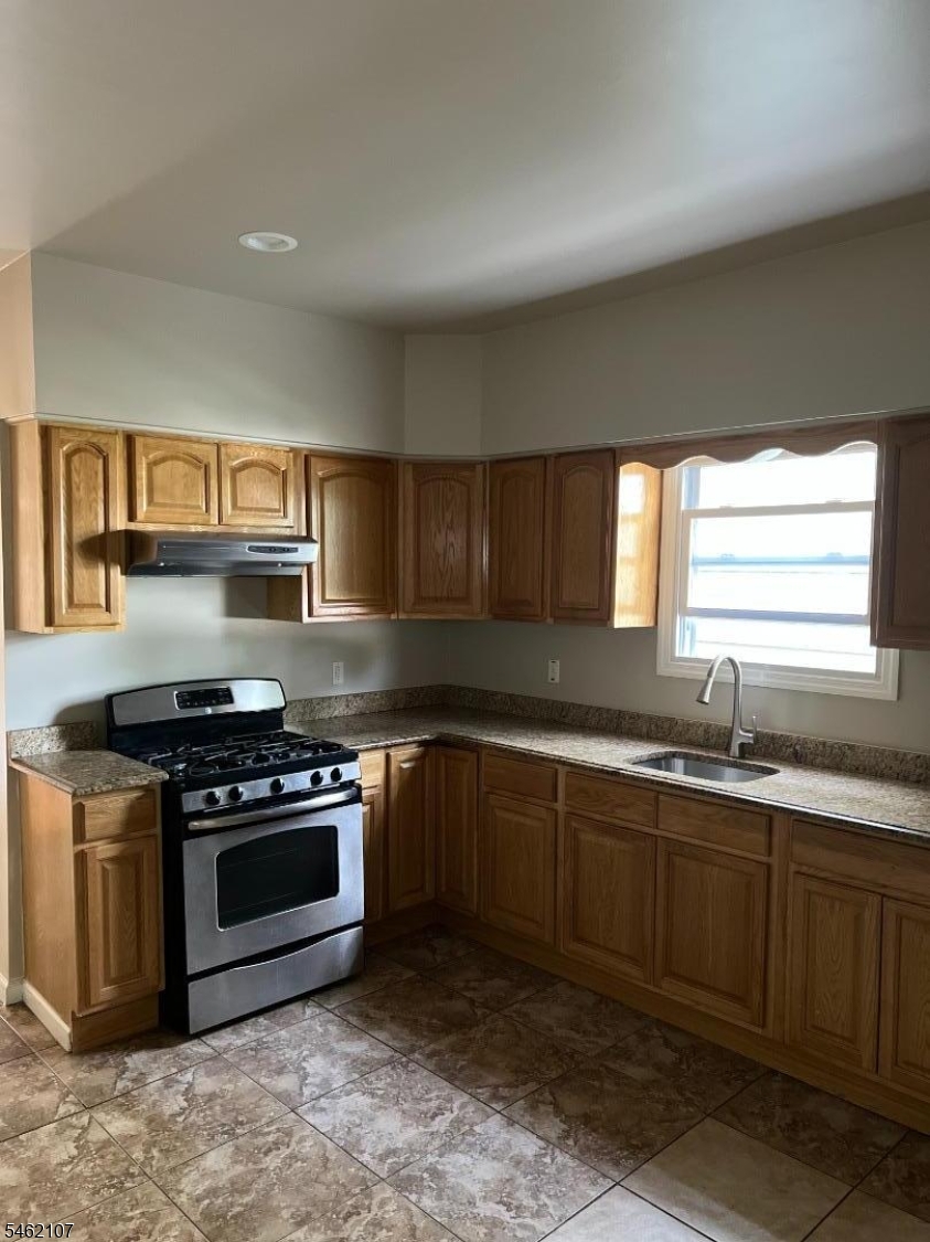485 E 27th Street Paterson NJ 07514
