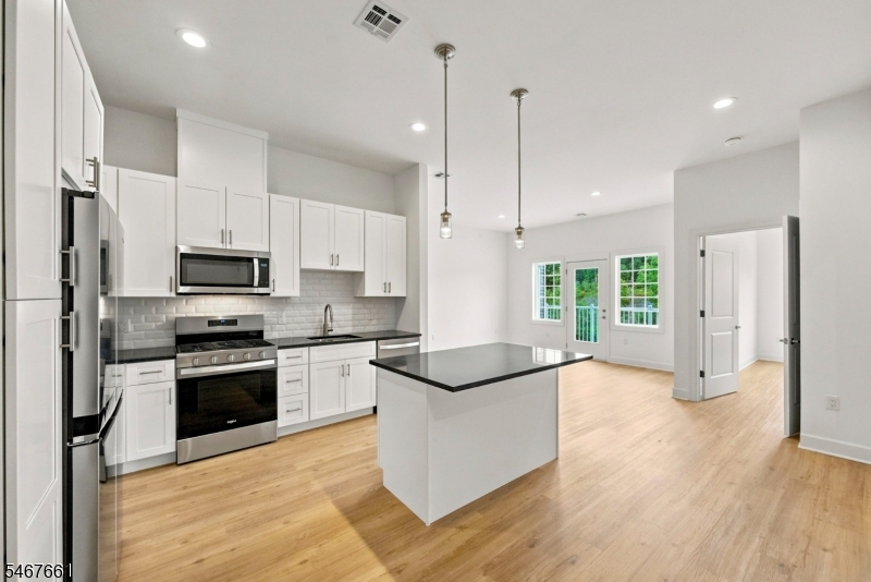 17 Hook Mountain Road Montville NJ 07058