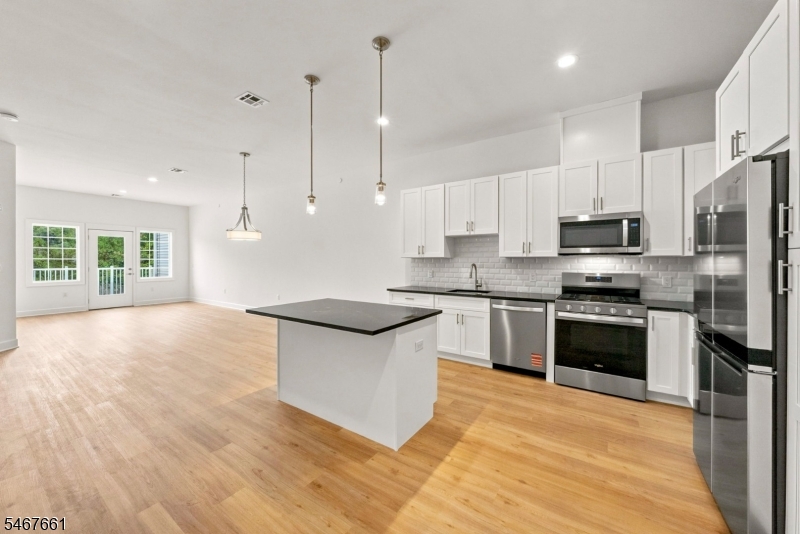 17 Hook Mountain Road Montville NJ 07058