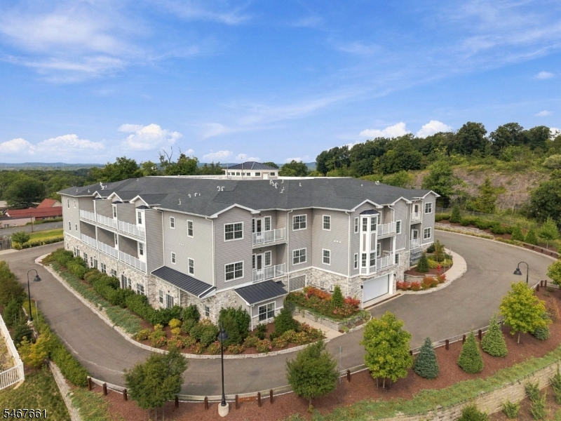 17 Hook Mountain Road Montville NJ 07058