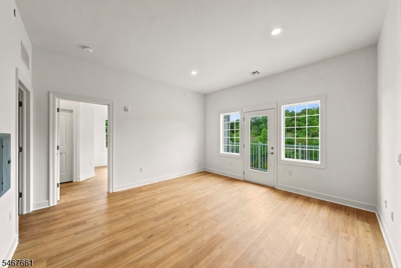 17 Hook Mountain Road Montville NJ 07058