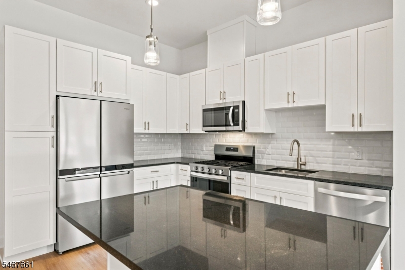 17 Hook Mountain Road Montville NJ 07058