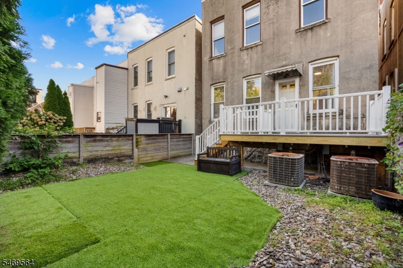 114 Shippen Street Weehawken NJ 07086