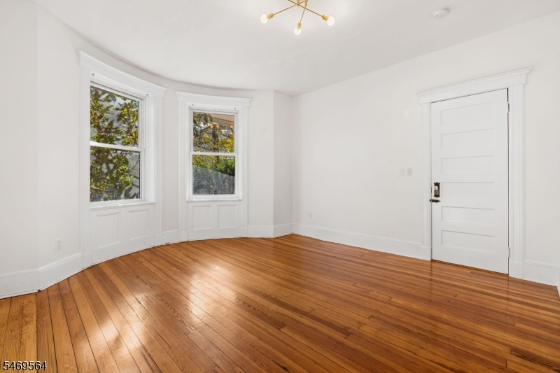 114 Shippen Street Weehawken NJ 07086