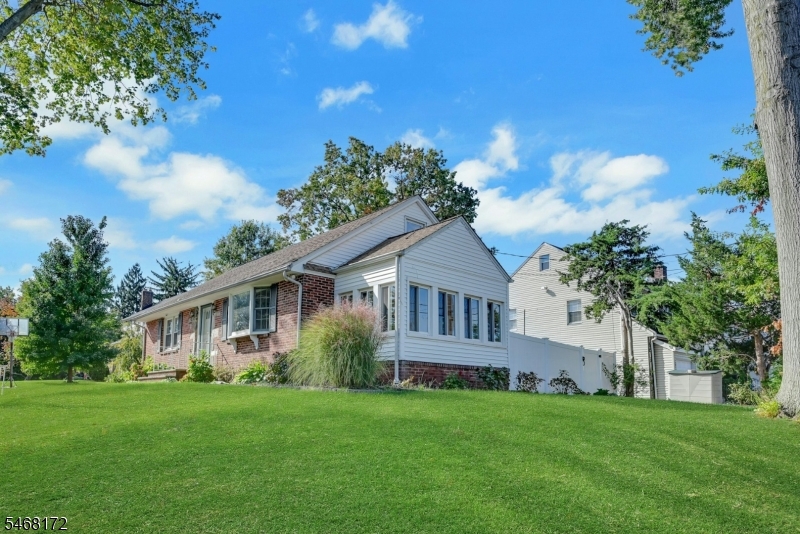 430 Bender Avenue Roselle Park NJ 07204