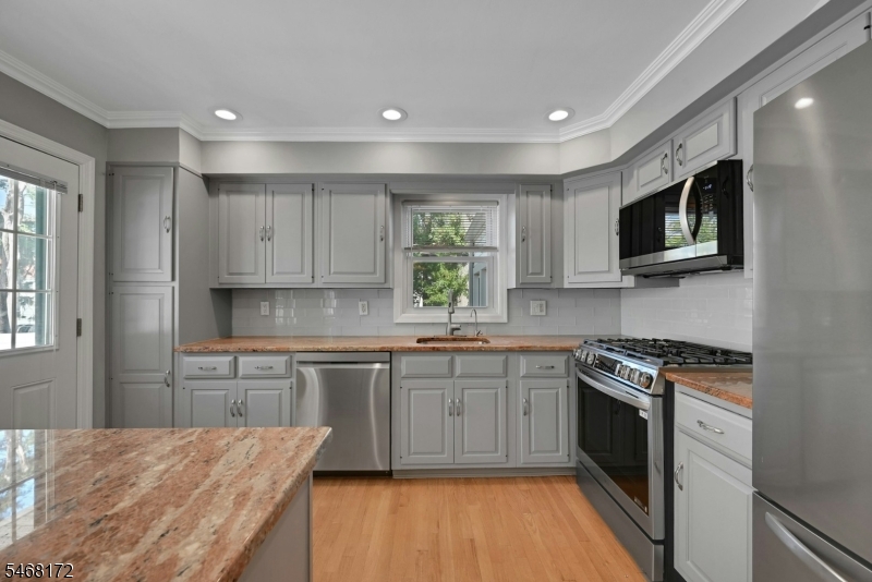 430 Bender Avenue Roselle Park NJ 07204