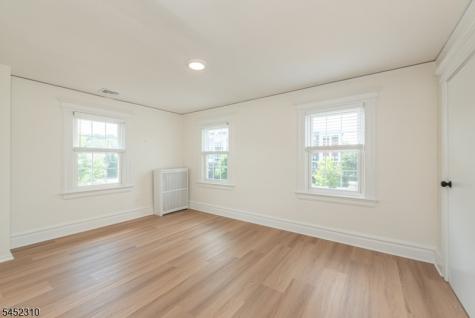160 Bloomfield Avenue Verona NJ 07044