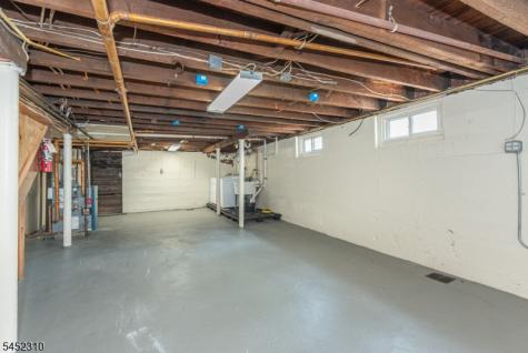 160 Bloomfield Avenue Verona NJ 07044