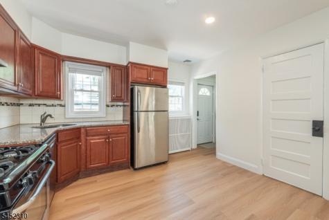 160 Bloomfield Avenue Verona NJ 07044